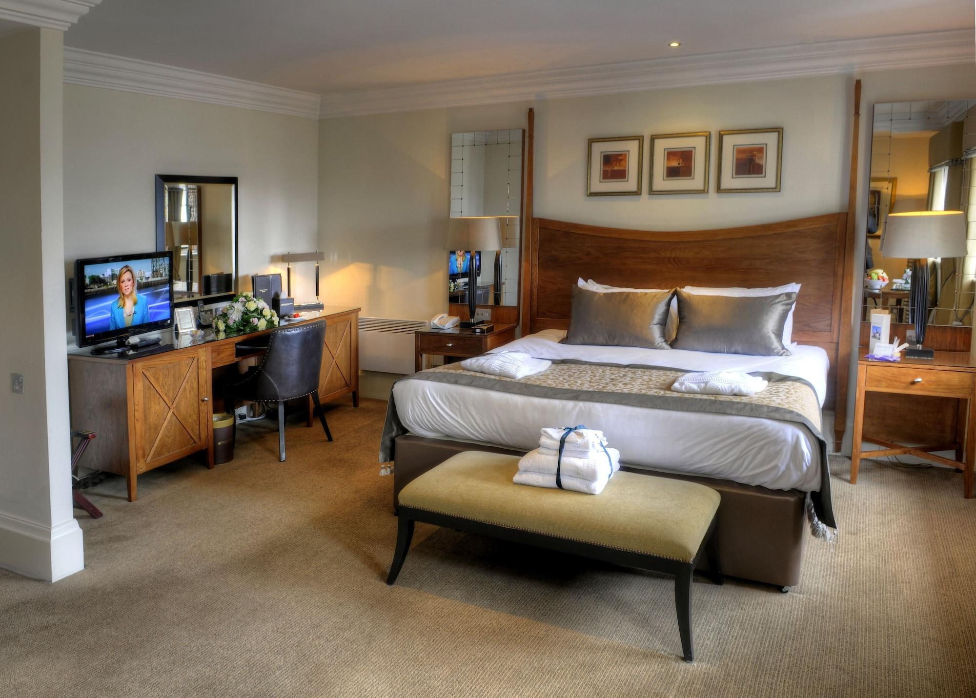 Western House Hotel At Ayr Racecourse Kültér fotó